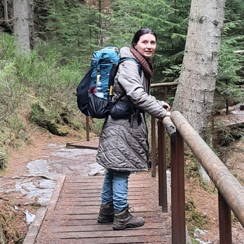 Radka Pavlová ve Vlčí rokli v Adršpašsko-Teplických skalách